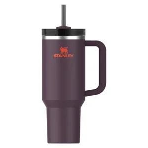 Tmavě fialová termoska Stanley 1,18 l Quencher H2.O FlowState