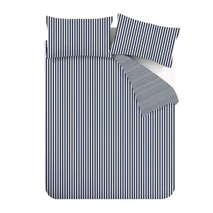 Tmavě modré flanelové povlečení na dvoulůžko Stripe 200×200 cm – Catherine Lansfield