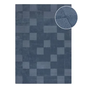 Tmavě modrý tkaný vlněný koberec Checkerboard 160x230 cm