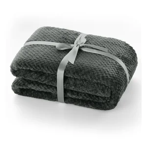 Tmavě šedá deka DecoKing Henry 200×150 cm