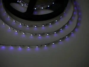 UV LED Pásky 4,8W s Originálními UV Diody