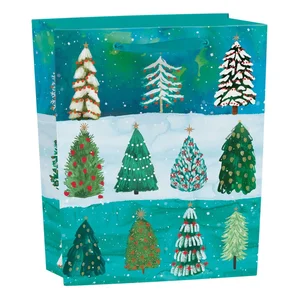 Vánoční dárková taška 25x10 cm Wild Winter Forest