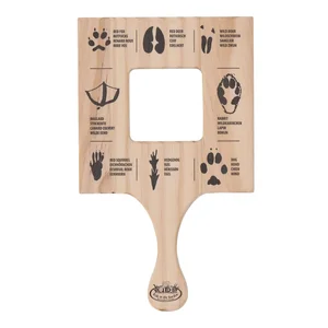 Venkovní hra pro pozorování stop zvířat