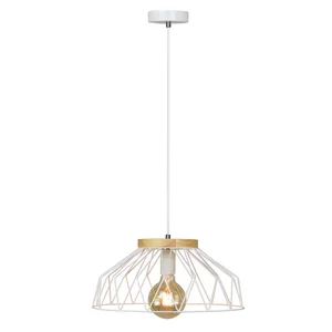 Visící lampa s dřevěnými a kovovými prvky