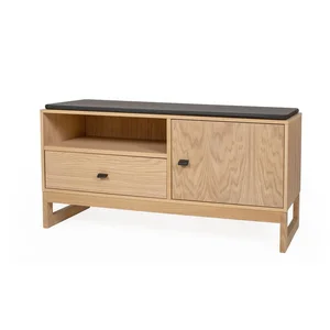 Woodman Slussen – lavice s úložným prostorem