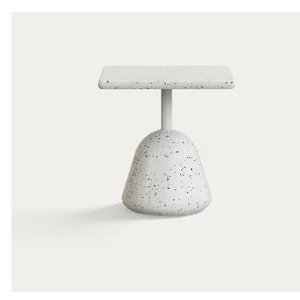 Zahradní konferenční stolek Saura s terrazzo deskou 44×44 cm – Kave Home