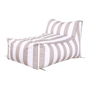 Zahradní sedací vak v bílo-šedé barvě