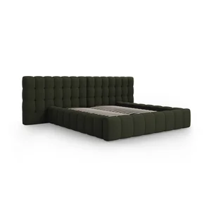 Zelená čalouněná dvoulůžková postel s úložným prostorem 200x200 cm
