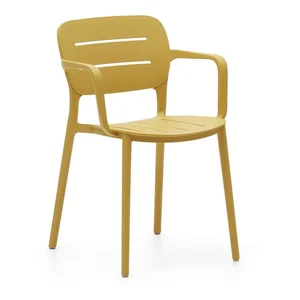 Žlutá plastová zahradní židle Morella od Kave Home