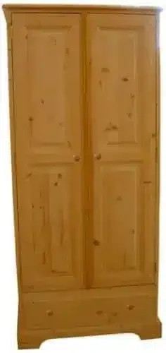 Dětská masivní skříňka