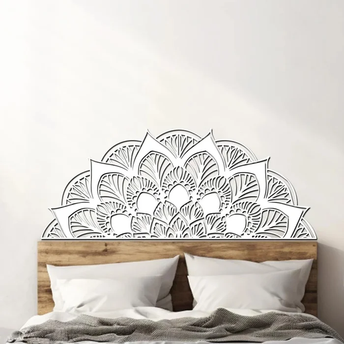 Dřevěná Mandala Potěšení nad Postel 90x36cm
