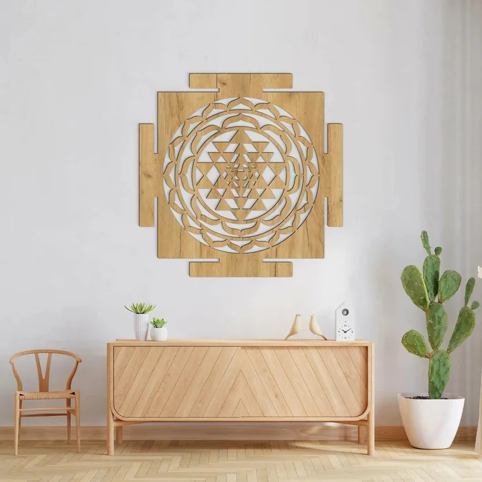 Dřevěná Mandala Sri Yantra na Zeď