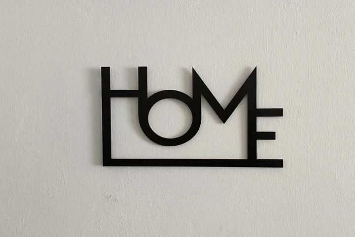 Dřevěný obraz na zeď Home 30x16 cm Černá