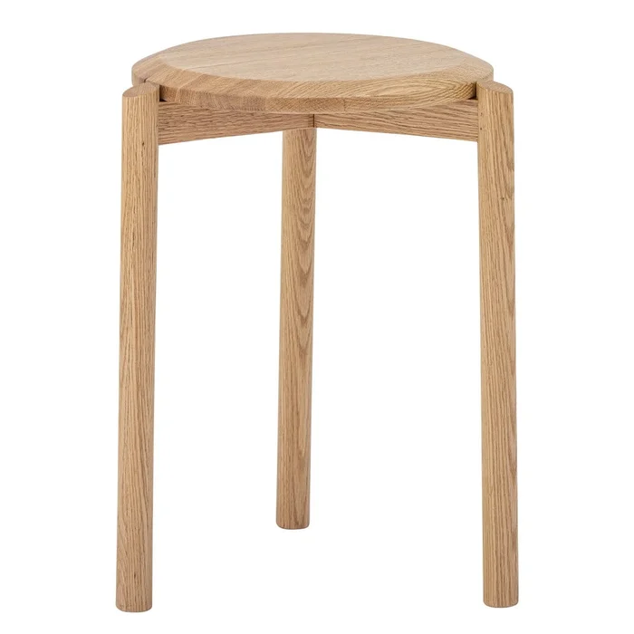 Dubová stolička Gil od Bloomingville