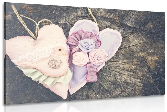 Handmade Srdíčka na Pařezu – Originální Dekorace do Domova