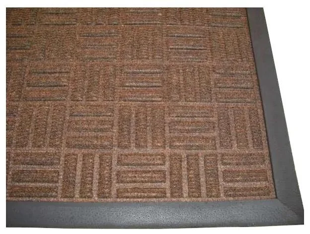Hnědá vstupní čistící rohož s cik-cak vzorem 80x120 cm
