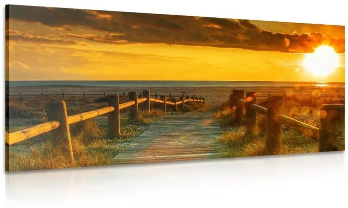 Inspirující obraz zapadajícího slunce