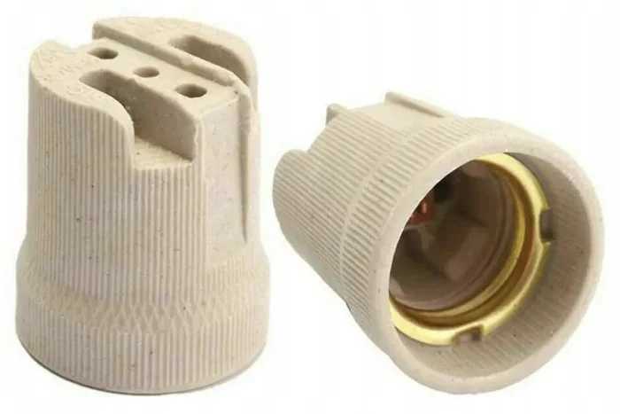 Keramický držák E27 pro lampy
