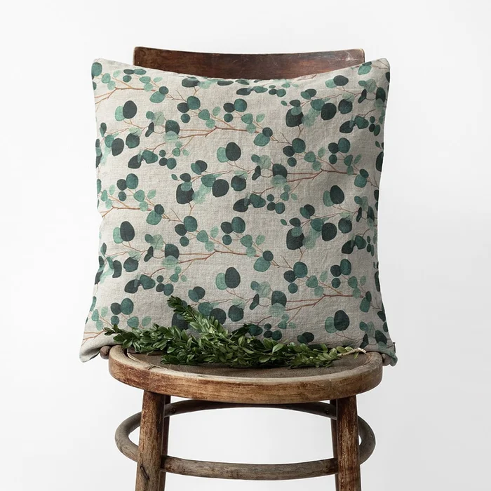 Lněný povlak na polštář Linen Tales Natural Eucalyptus 45x45 cm