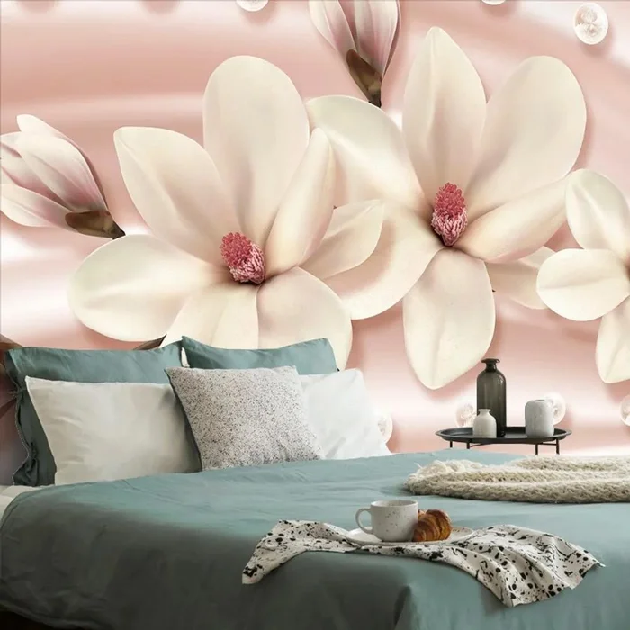 Luxusní magnólie s perlami – elegantní tapeta do interiéru