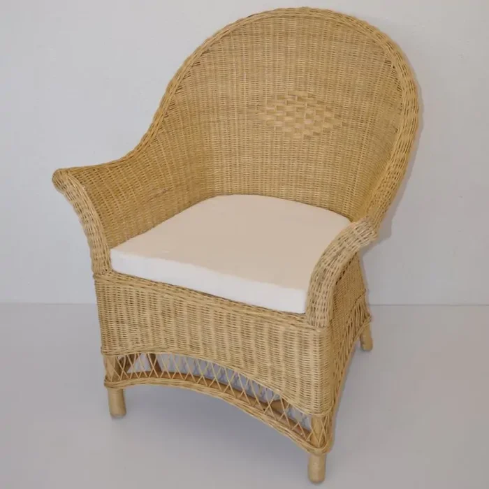 Memble ratanové křeslo – medová barva