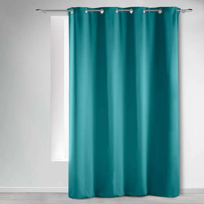 Modrý zatemňovací závěs 135x240 cm