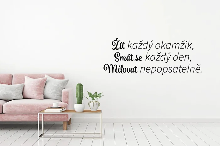 Motivační samolepka na zeď Žít, Smát se, Milovat