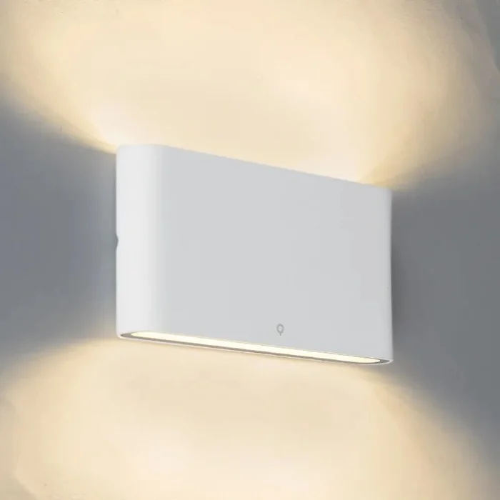Nástěnné LED svítidlo IP65 bílé 17,5 cm