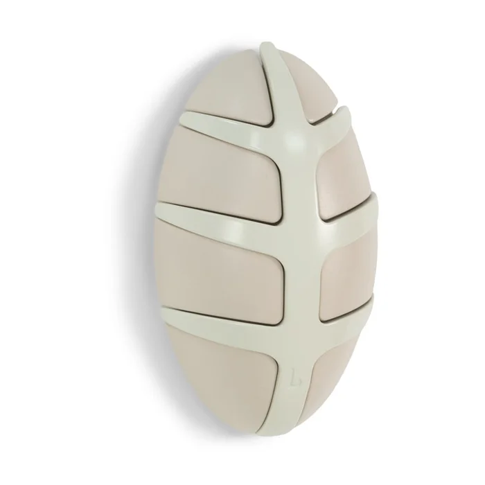 Nástěnný háček Bug od Spinder Design