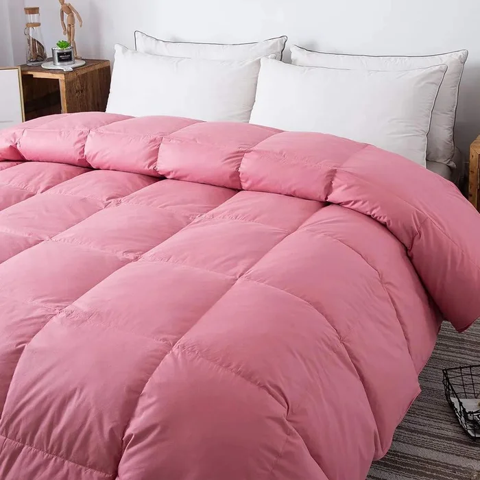 Péřová přikrývka Comfort růžová 140x200 cm