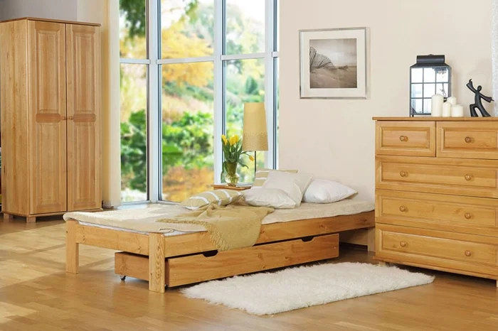 Postel BELUKHA 90x200 cm s roštem – masiv borovice/moření olše