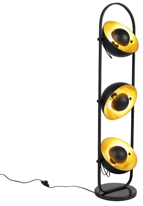 Průmyslová stojací lampa s černým kovovým rámem a zlatými akcenty