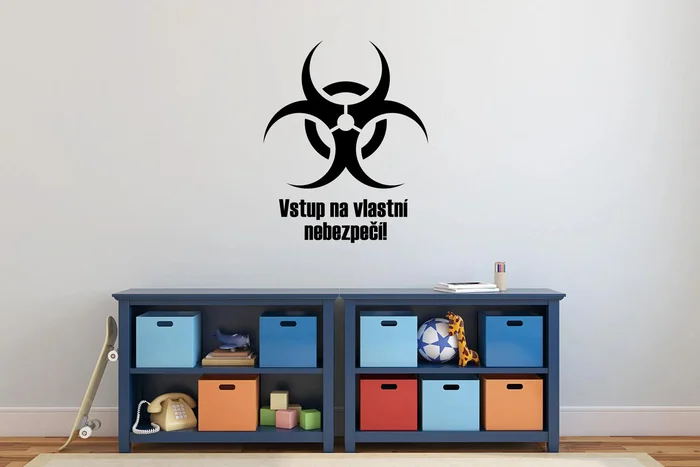 Samolepka na zeď Nebezpečí 40x49 cm světle hnědá