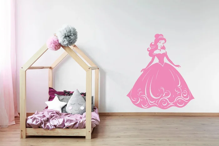 Samolepka na zeď Princezna černá 40x44 cm