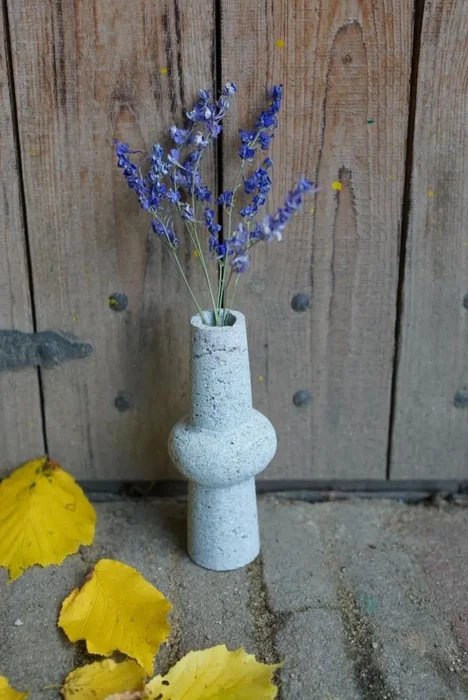 Střední váza na suché květiny