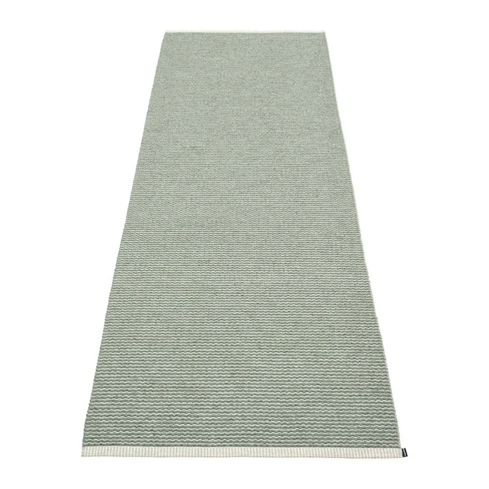 Světle zelený venkovní a vnitřní běhoun 70x200 cm Mono Sage Army
