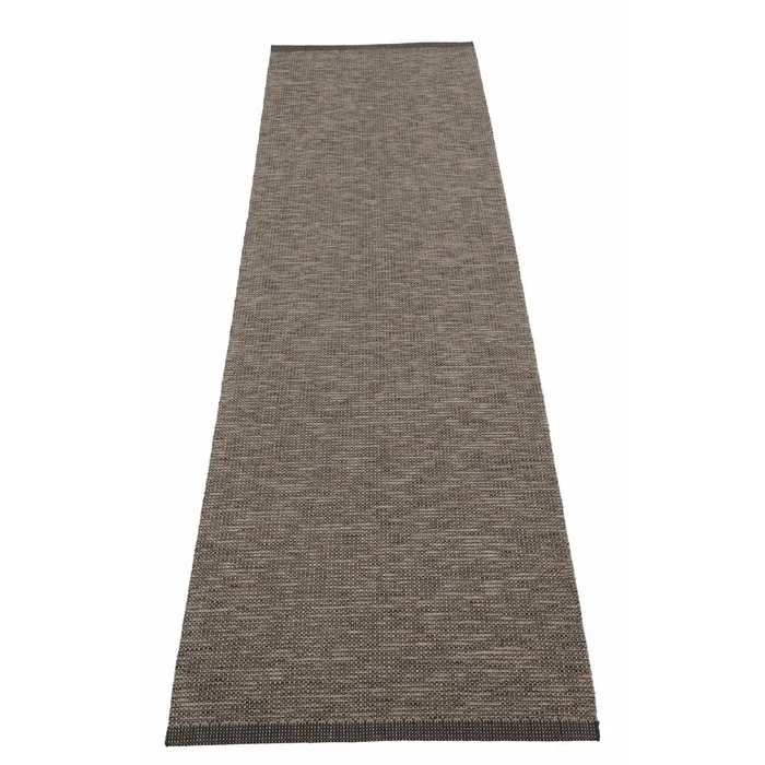 Tmavě hnědý vnitřní a venkovní koberec 70x300 cm Sam Black Walnut