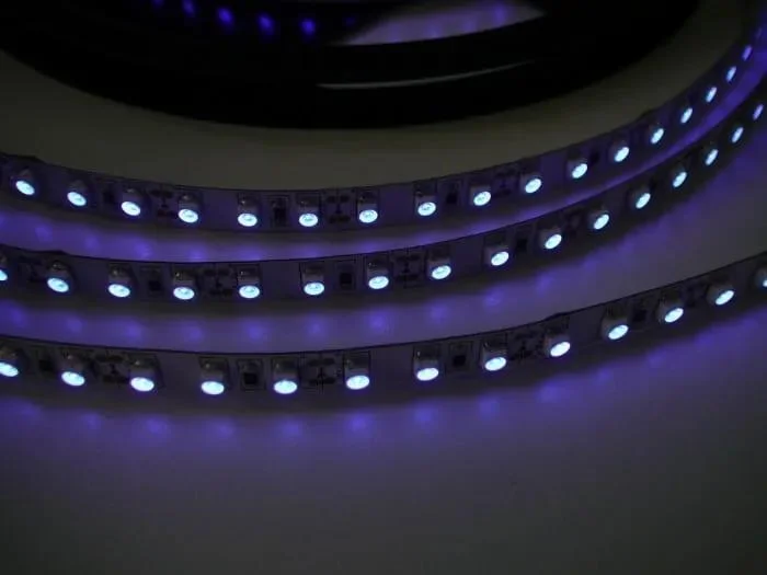 UV LED Páska 9,6W 395-405nm