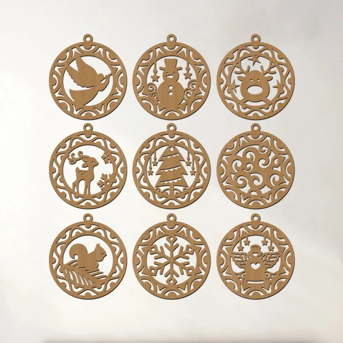 Vánoční dřevěné ozdoby na stromeček - sada 9 kusů, 7x8 cm, různé barvy dekoru