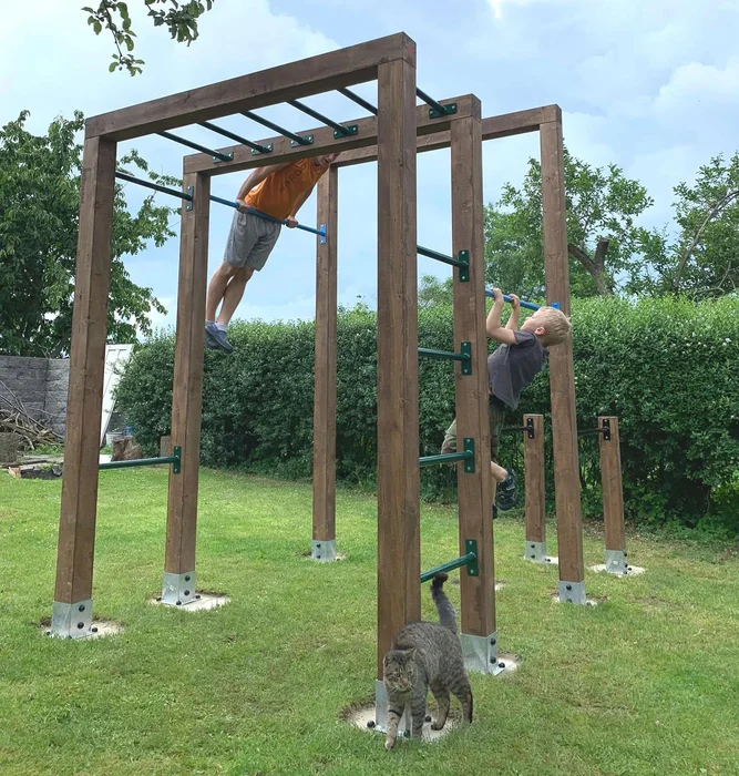 Venkovní hrazda zelená 130 cm