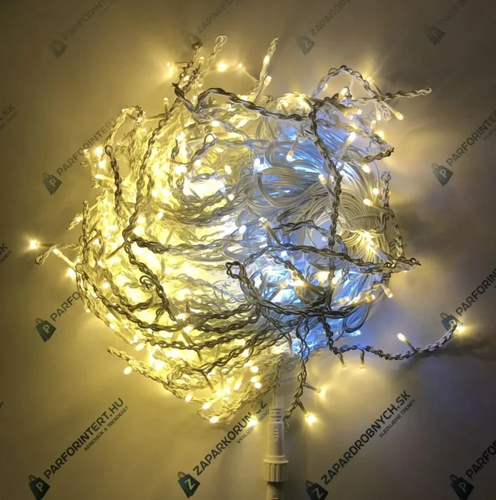 Venkovní LED Vánoční Závěs 25m 500 LED Warm White