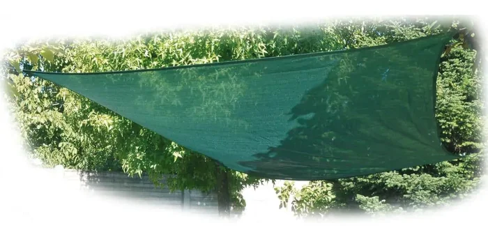 VERDEMAX stínící plachta 3,6 × 3,6 m – zelená (5890)
