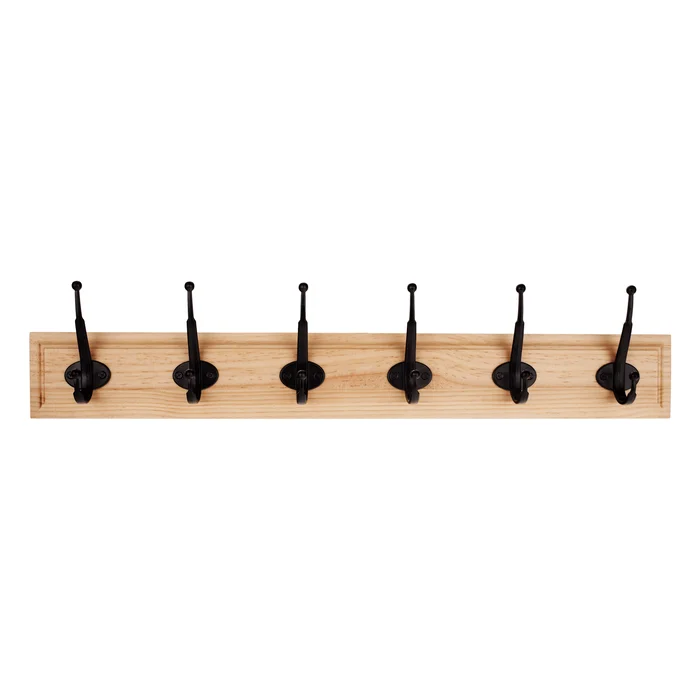 Věšák RAMAN na zeď – borové dřevo, kov, 67 cm